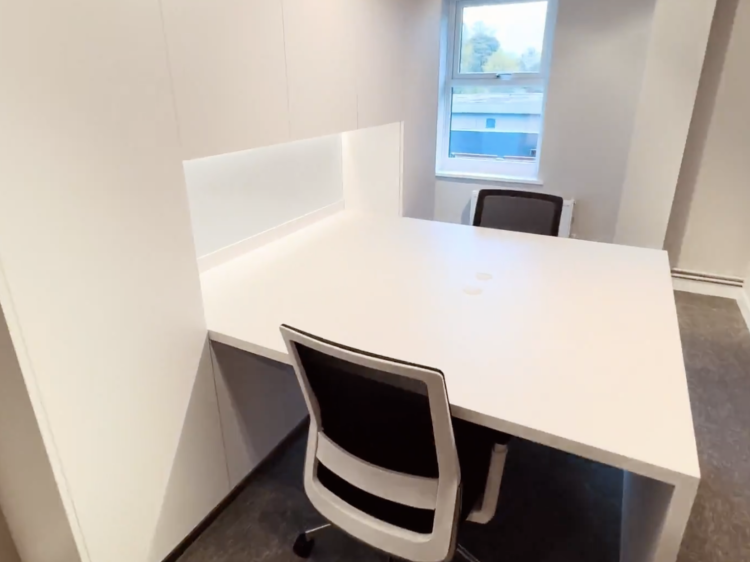 Office 104 e1699449035987 - Alderley Edge